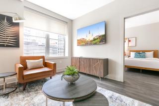 Luxury 4B Condo Newly Renovated Steps to French Quarter - Nueva Orleans - 3