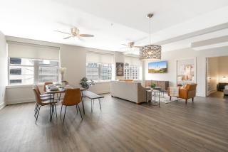 Luxury 4B Condo Newly Renovated Steps to French Quarter - Nueva Orleans - 1