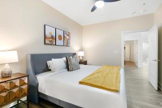 Luxury 4B Condo Newly Renovated Steps to French Quarter - Nueva Orleans - 7