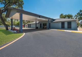 Econo Lodge Inn & Suites Fulton - Rockport - Rockport - 2