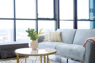 Liverpool Brand new 2 Br Apt City View Parking - 9