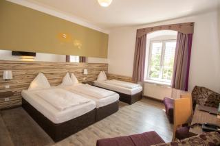 Dollinger - Innsbruck - 8