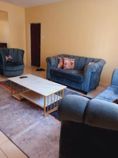 Lux Suites Honey Dew Stays Athiriver - 6