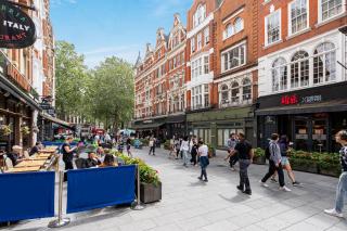 Leicester Square Apartments by Joivy - 7