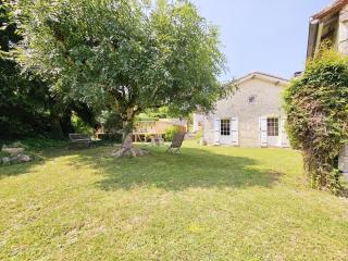 Gîte Le creux du loup - La Couronne - 8