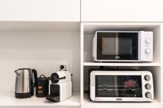 Elegante Appartamento con Piscina - Wi-Fi & Box Privato - 1