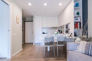 Elegante Appartamento con Piscina - Wi-Fi & Box Privato - San Remo - 7