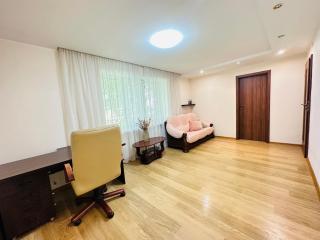 Botanical Garden Apartment - Charkiv - 9
