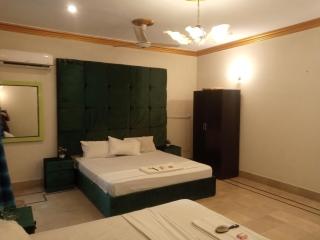 Johar Hill view Guest House - Karatschi - 2