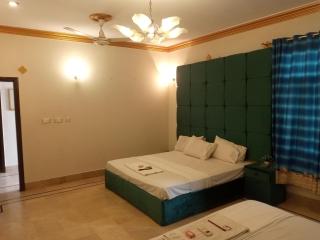 Johar Hill view Guest House - Karatschi - 1