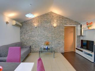 Boutique Hoilday Home with Lawn in Medulin - Medulin - 7