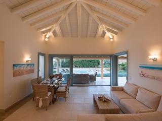 Villa in Peloponnese by Sandy Beach & Pool - 7