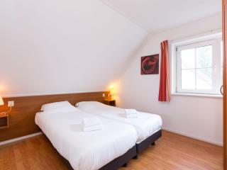 Nice holiday home in Hellendoorn - Hellendoorn - 9