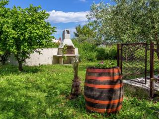 Holiday home only 800 m from the beach - Štinjan - 8