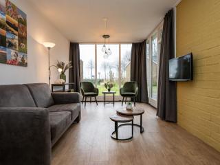 Holiday home in De Cocksdorp - 1