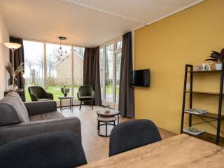 Holiday home in De Cocksdorp - 3