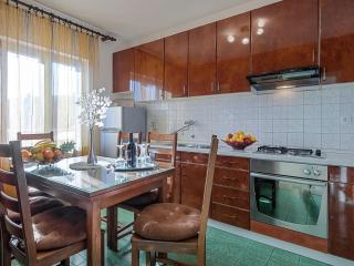 Apartment in Dalmatia near the Sea - Kaštela - 1