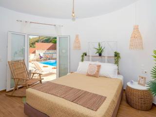 Beachfront villa with private pool - Skaleta - 7