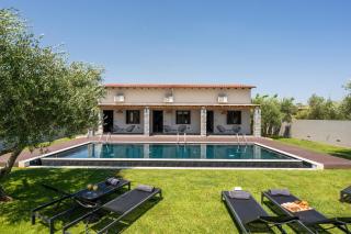 Eightyfour Living with private pool - Chania - 0