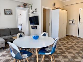 Dafni's home is in 200m to metro Ag Ioanis - Athens - 0