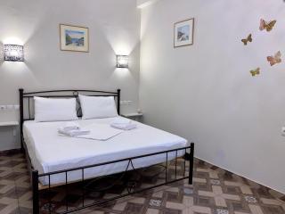 Dafni's home is in 200m to metro Ag Ioanis - 9