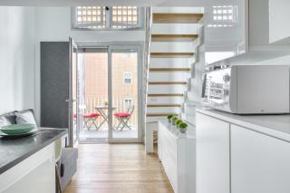 Just Urban Stays - Spacious and Bright Loft - Fondazione Prada - Milan - 4