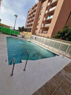Esplendido APARTAMENTO, CARIHUELA EDIFICIO EL REMO, PRIMERA LÍNEA - Torremolinos - 2