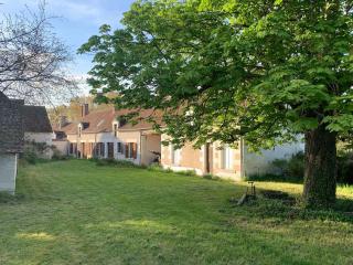 Maison de famille - grand jardin clos - 15mn du zoo de Beauval - 4