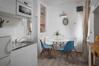 Porpor Apartments in Old Town by Irundo - 6