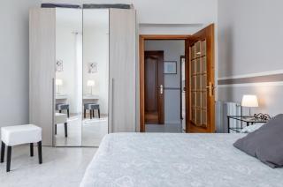 Migliarina Station Comfy Apt w/ Balcony - La Spezia - 9