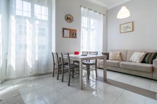 Migliarina Station Comfy Apt w/ Balcony - La Spezia - 0