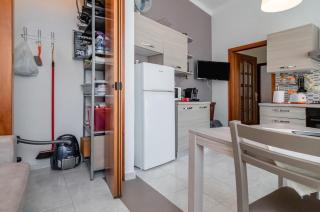 Migliarina Station Comfy Apt w/ Balcony - La Spezia - 4