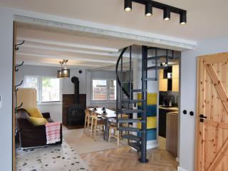 Holiday home with sauna and hot tub, directly at the lake - Stare Czaple - 6