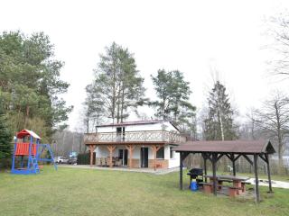 Holiday home with sauna and hot tub, directly at the lake - Stare Czaple - 9