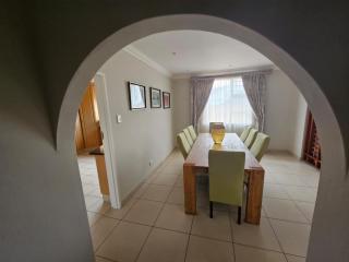 Ridge Guest House - 4