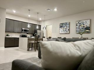 Luxury 4BR condo next to Disney - Kissimmee - 8