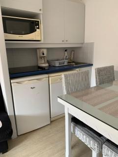 PLAGE et COMMERCES 218 - Cannes - 1