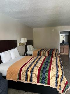Rodeway Inn - 8