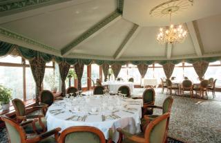 Tre-Ysgawen Hall & Spa - 1