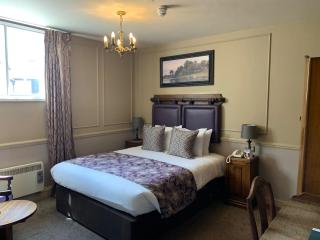 Saracens Head Hotel by Greene King Inns - 3