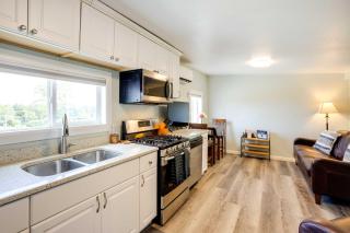 Dog-Friendly Anacortes Retreat with Shared Hot Tub! - Anacortes - 8
