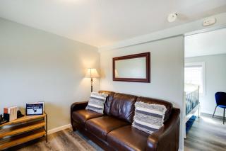 Dog-Friendly Anacortes Retreat with Shared Hot Tub! - Anacortes - 7