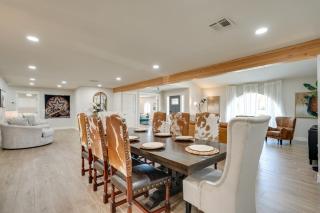 Private Pool and Hot Tub Spacious Scottsdale Home! - Phoenix - 3