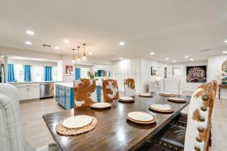 Private Pool and Hot Tub Spacious Scottsdale Home! - Phoenix - 2