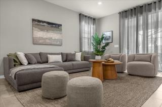 7 Bedroom- 5,5 Bathroom Windsor Island 3895 Lv - Davenport - 0