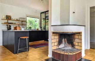 Amazing Home In Tollered With Kitchen - Tollered - 6