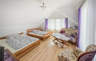 2 Bedroom Stunning Apartment In Mielno - 4
