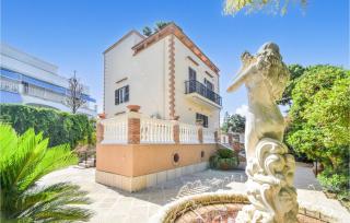 Stunning Home In Anzio With Kitchen - Anzio - 1
