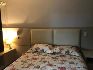 Apartamento Central, Espaçoso Ideal para Família - Toledo - 4
