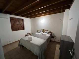 Villa au calme avec Jacuzzi, Villa Le Boursoie - Les Abymes - 2